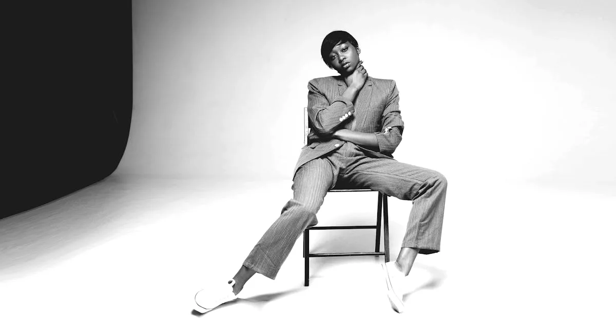 découvrez nos costumes sur mesure, alliant élégance et confort pour un style unique qui vous ressemble.