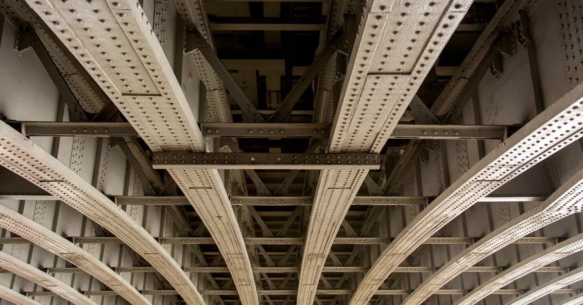 découvrez tout ce qu'il faut savoir sur les murs porteurs : définition, rôle essentiel dans la structure d'un bâtiment et conseils pour les identifier et les manipuler en toute sécurité.