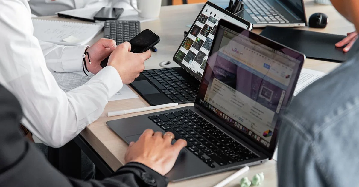découvrez les stratégies efficaces de marketing digital pour optimiser votre présence en ligne, attirer plus de clients et augmenter votre chiffre d'affaires.