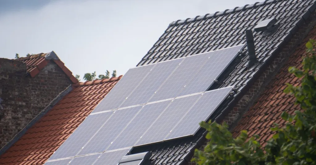 découvrez nos panneaux solaires haute performance pour une énergie renouvelable, économique et respectueuse de l'environnement.